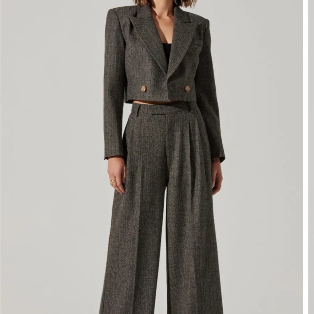 ASTR the Label Milani Wide Leg Pants